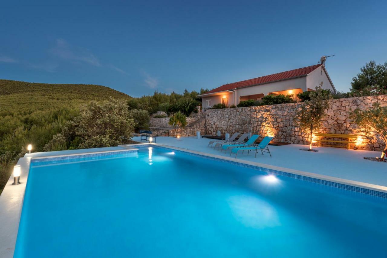 Villa Beleca Đảo Hvar Ngoại thất bức ảnh